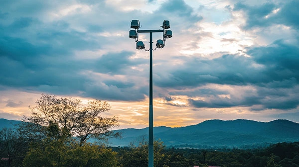 High mast lighting pole manufacturer in Maharashtra for highways and industrial areas